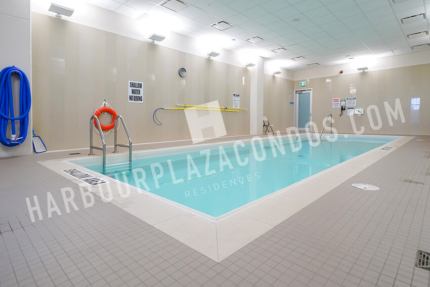 Pool-Pure_Fitness_Canada-Harbour_Plaza_Condos-Elizabeth_Goulart-BROKER.jpg